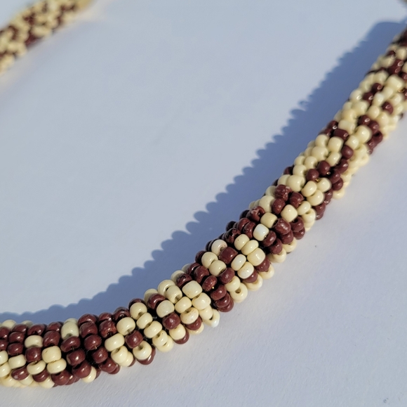 NWT Free People Diving in Choker in Brown/ Beige - Picture 3 of 5